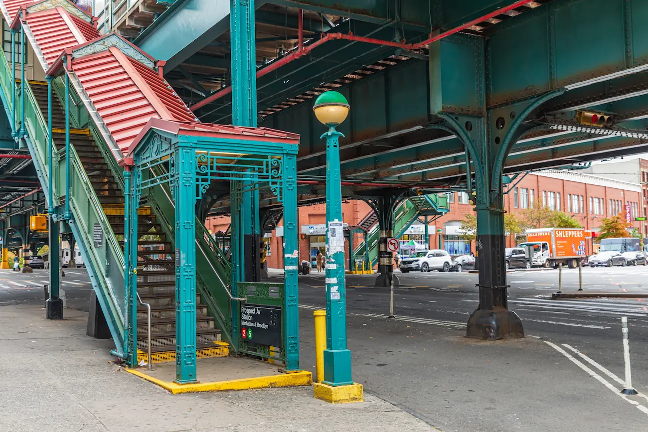 HERE to HERE: Supporting Industry-Driven Internship and Apprenticeship Programs