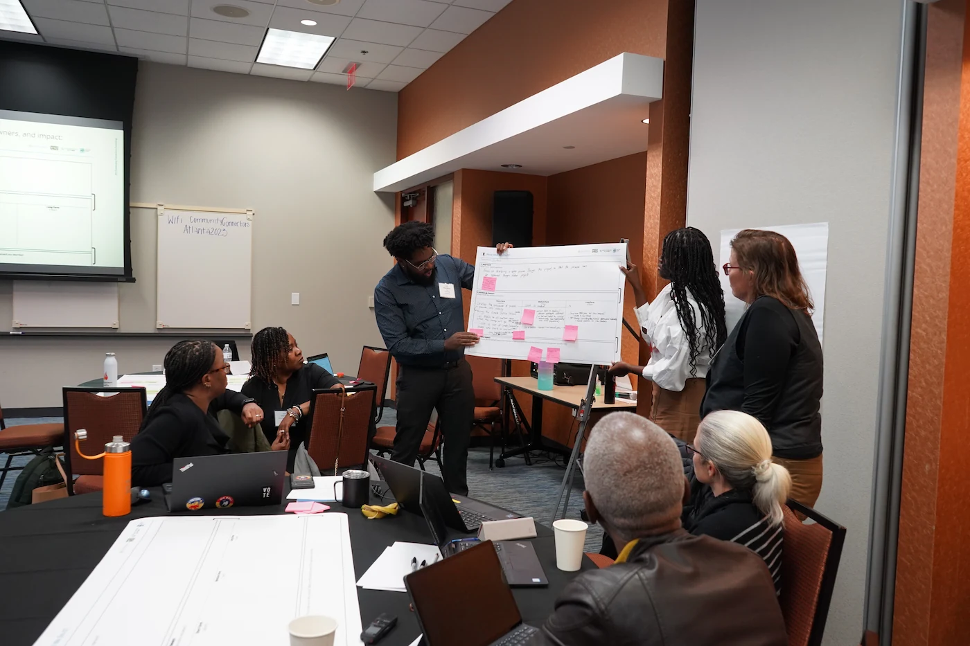 Transit Infrastructure and Displacement