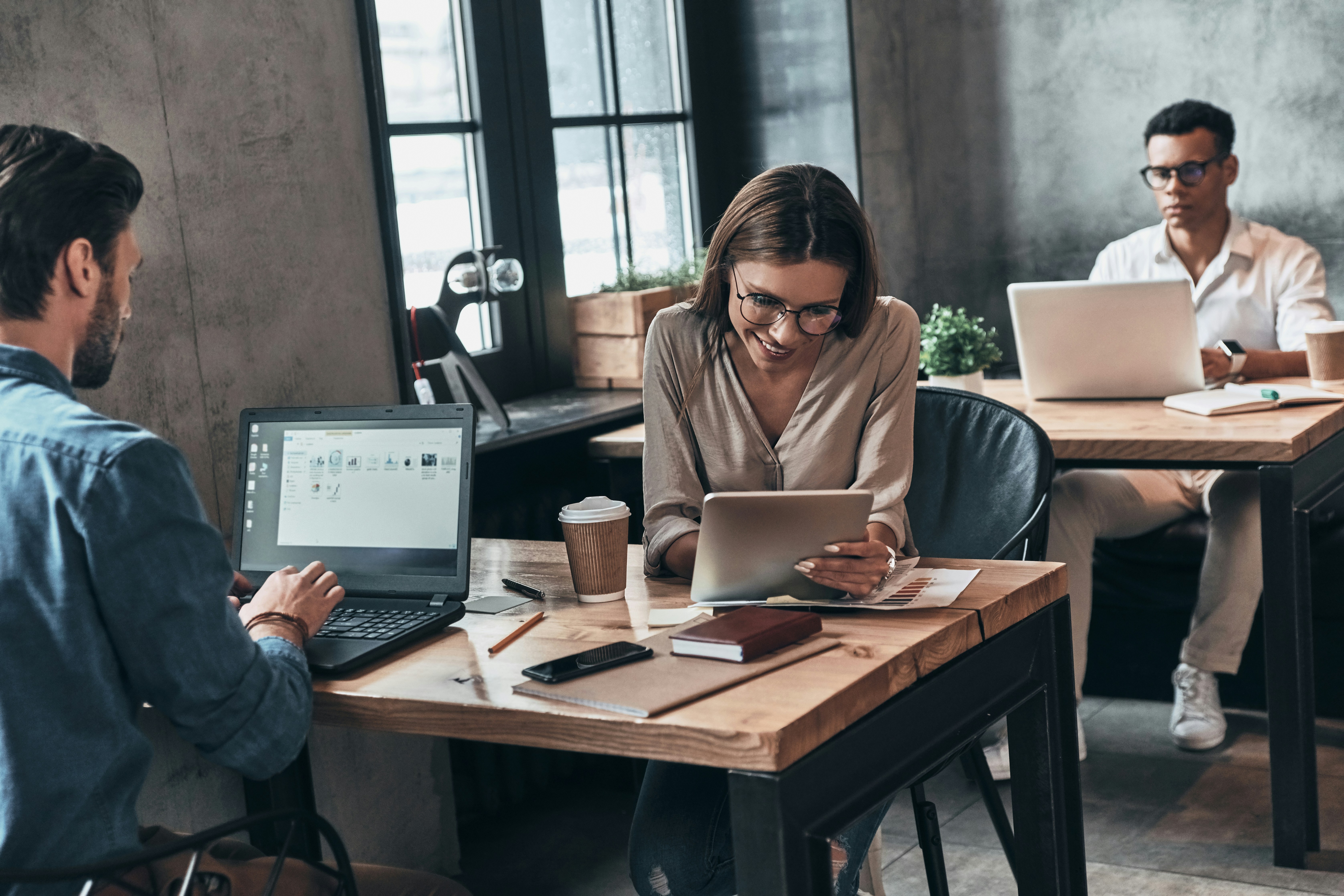 Los Angeles County Community Broadband Networks Program Design