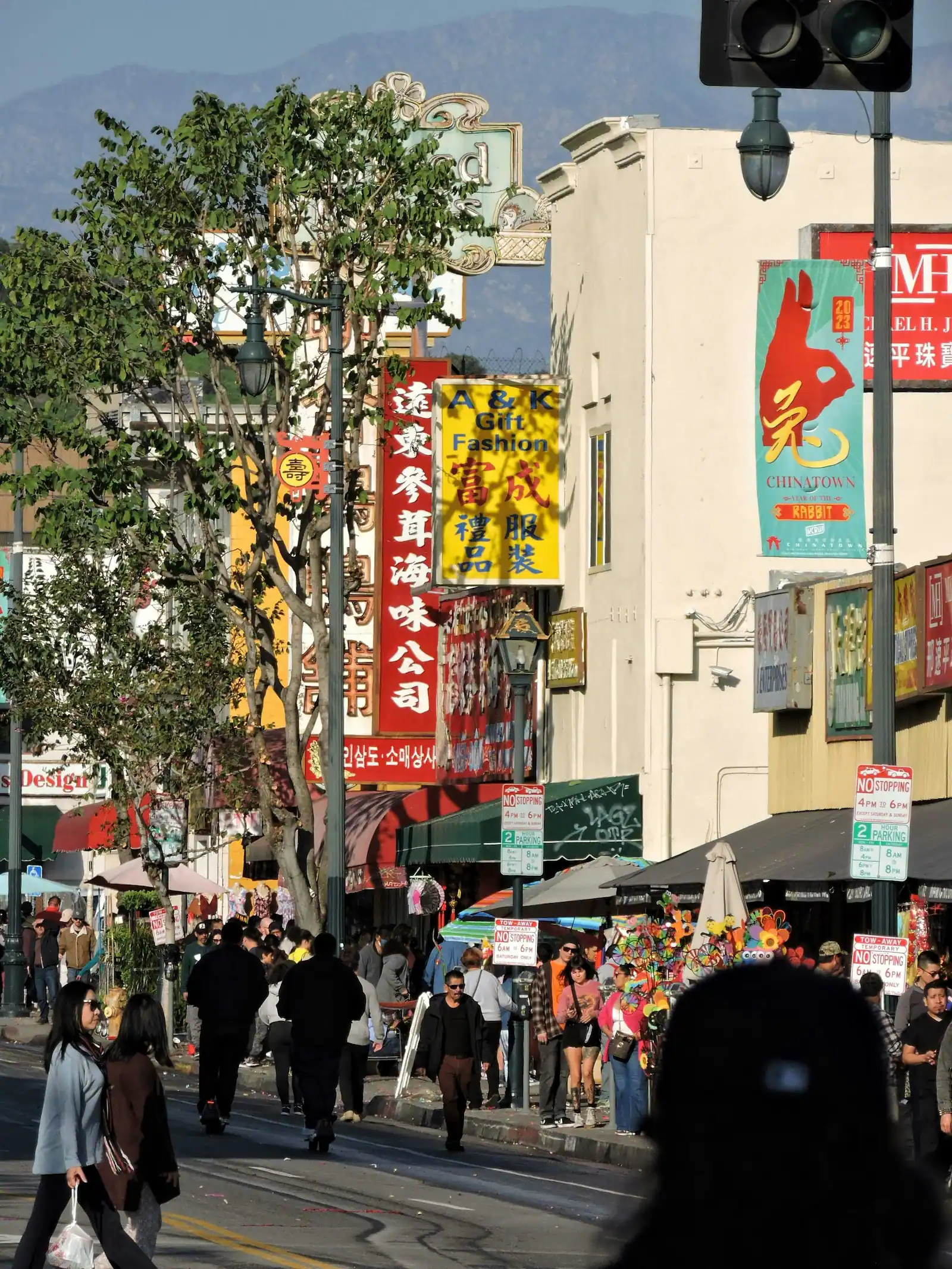 HR&A — Portfolio — Hilton Foundation Los Angeles Impact & Strategy2